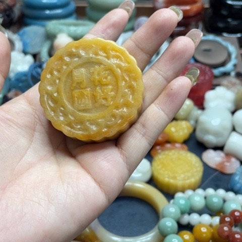 合金石英质玉（黄龙玉）手链贵*