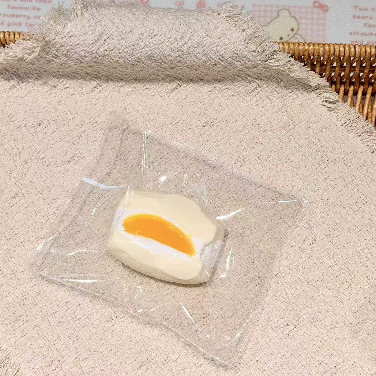 水果三明治系列芒果夹心奶油泥