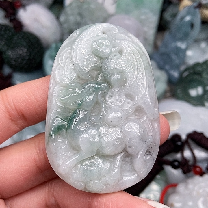 颈饰未镶嵌翡翠翡翠