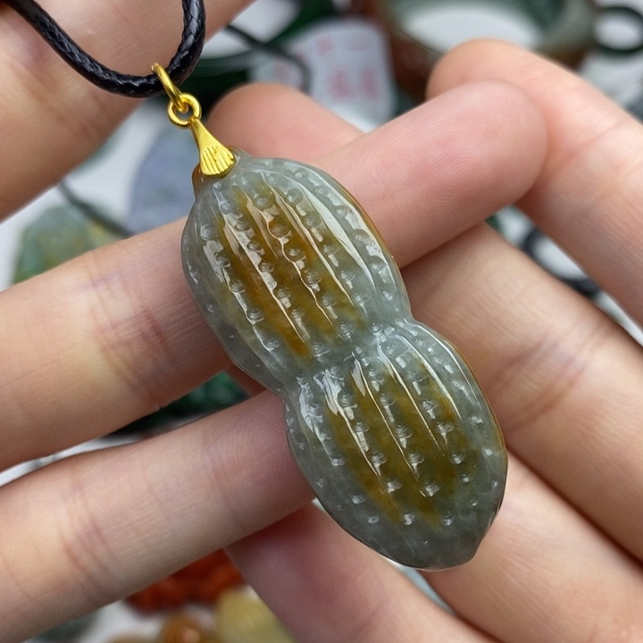 颈饰未镶嵌翡翠吊坠