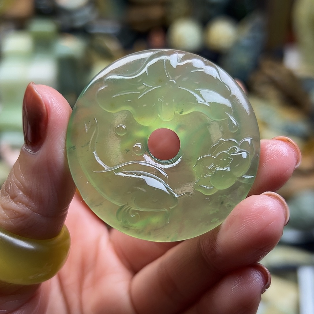 岫玉未镶嵌颈饰岫玉莲花鱼扣子