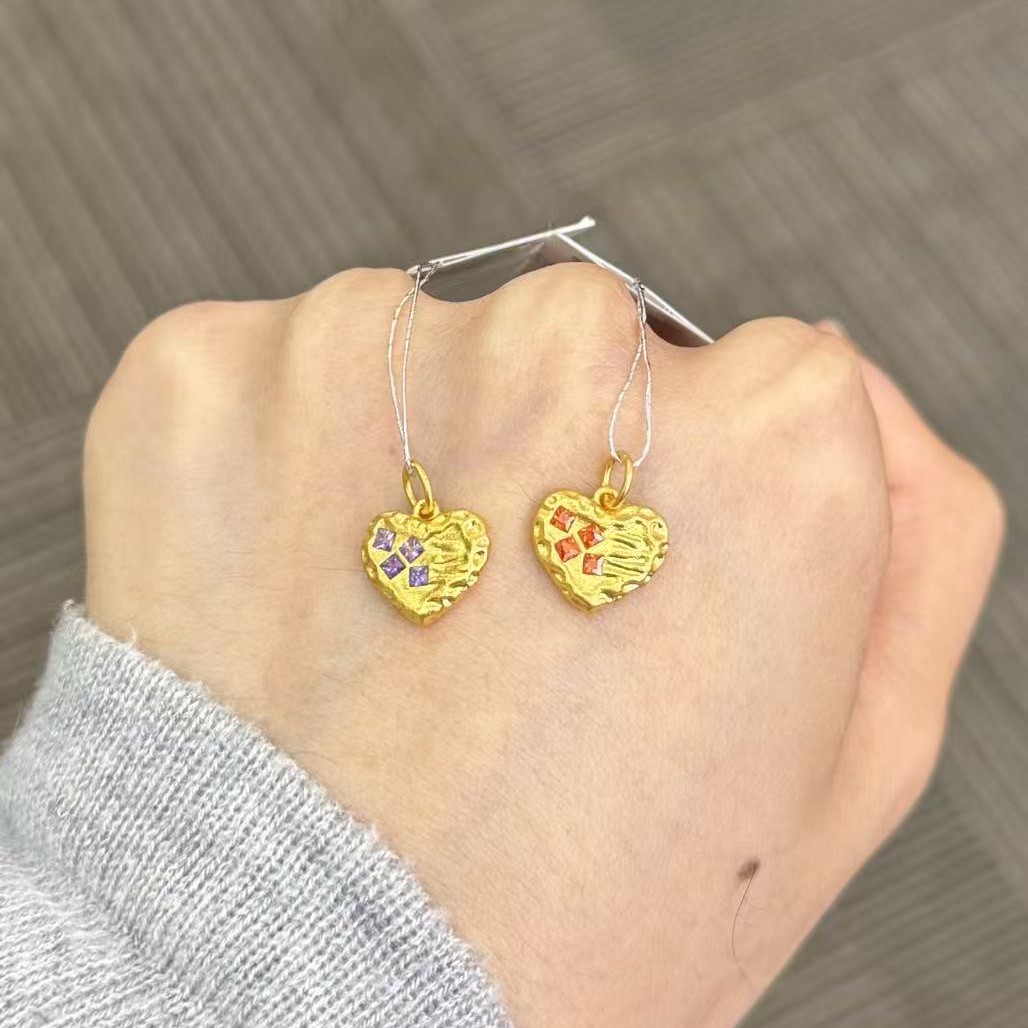   足金999 锤纹小爱心提溜吊坠