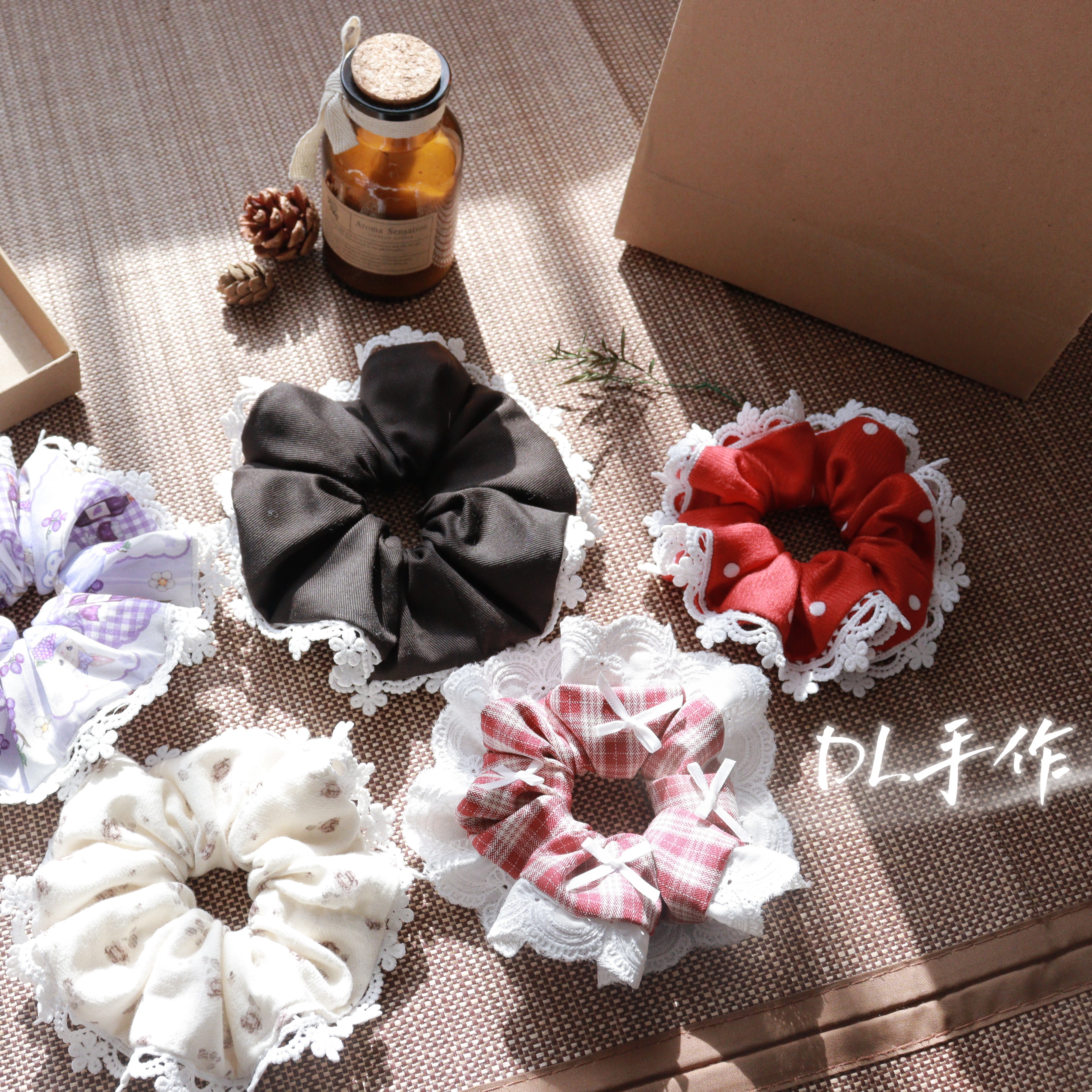 手工蕾丝款大肠发圈 适合6岁以上及成人 直径13cm左右