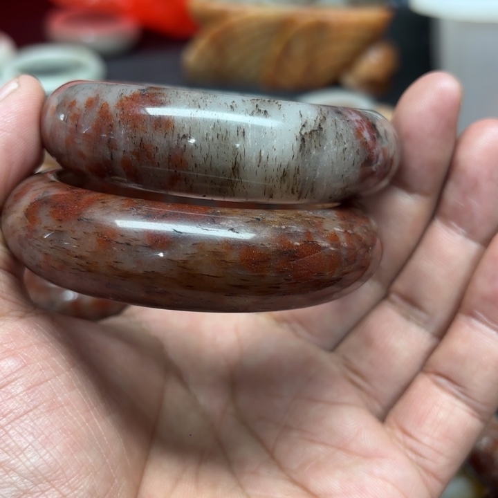 發****石英岩玉合金颈饰