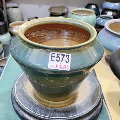 景德镇手工制作花盆