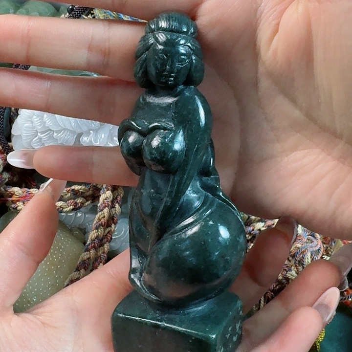 和田玉挂件未镶嵌