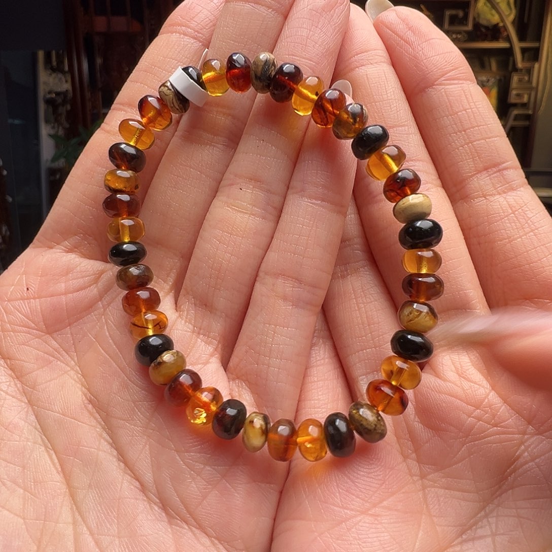 琥珀未镶嵌裸石抚顺琥珀10499六