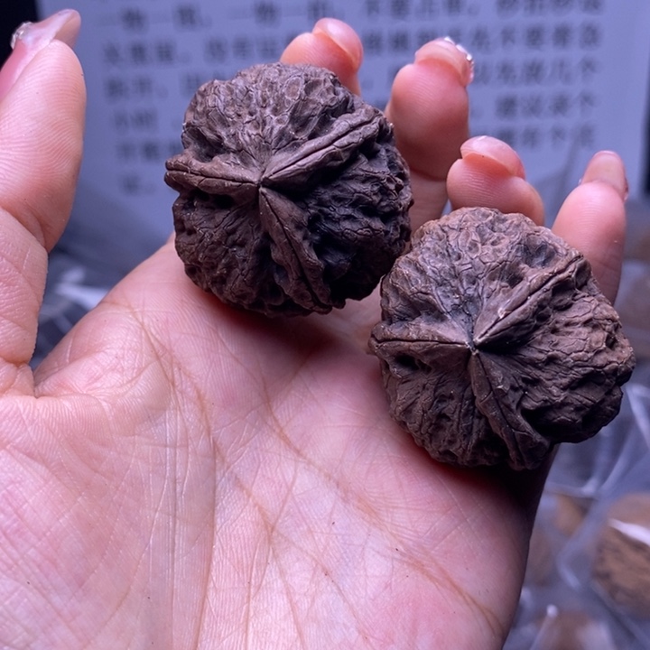 核桃云南野生铁核桃38号37mm