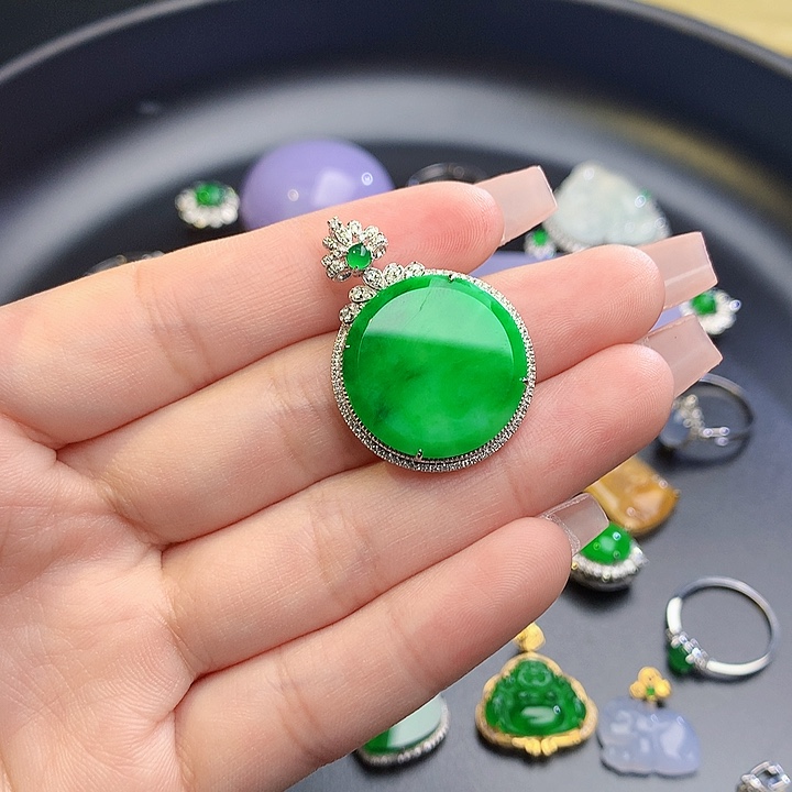 翡翠挂件18K金镶嵌k k k k