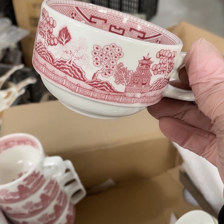 瓷片红色园林咖啡杯一个