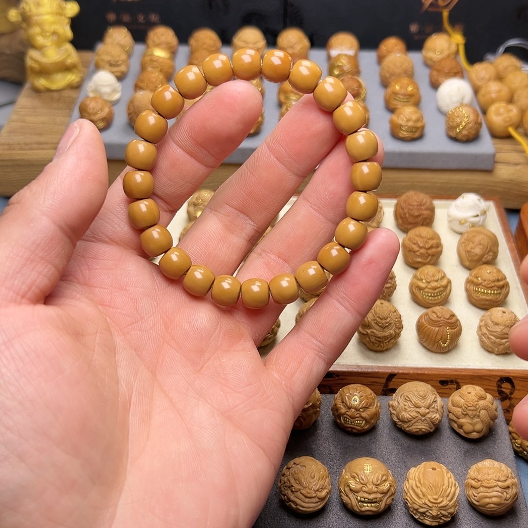 【闪购商品】猴头核桃把件直切