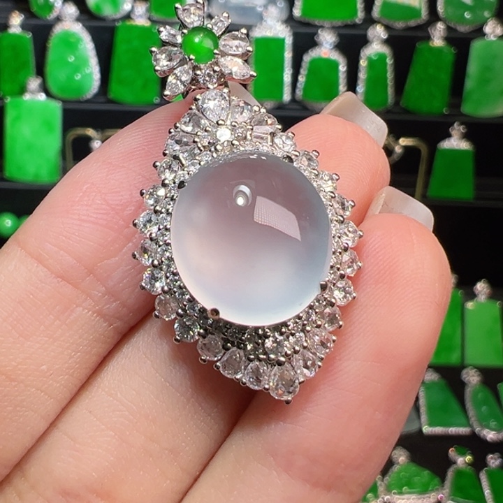 翡翠吊坠(不含链)未镶嵌