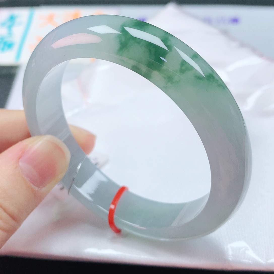 翡翠手镯未镶嵌55➕圈