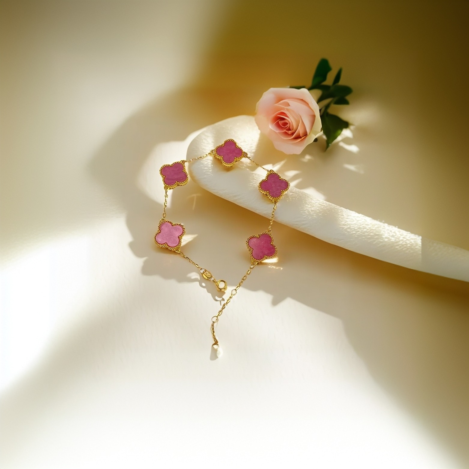 18k金幸运四叶草五花13mm樱花粉少女系网红18K金手链