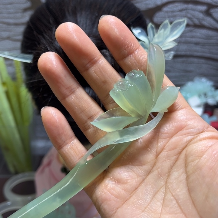 蛇纹石玉未镶嵌发簪
