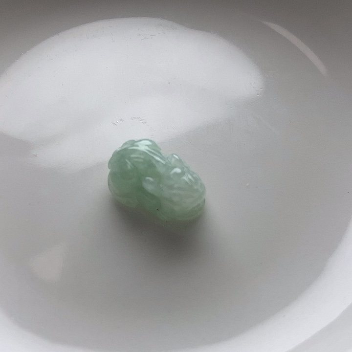 翡翠未镶嵌挂件长15.6小貔貅