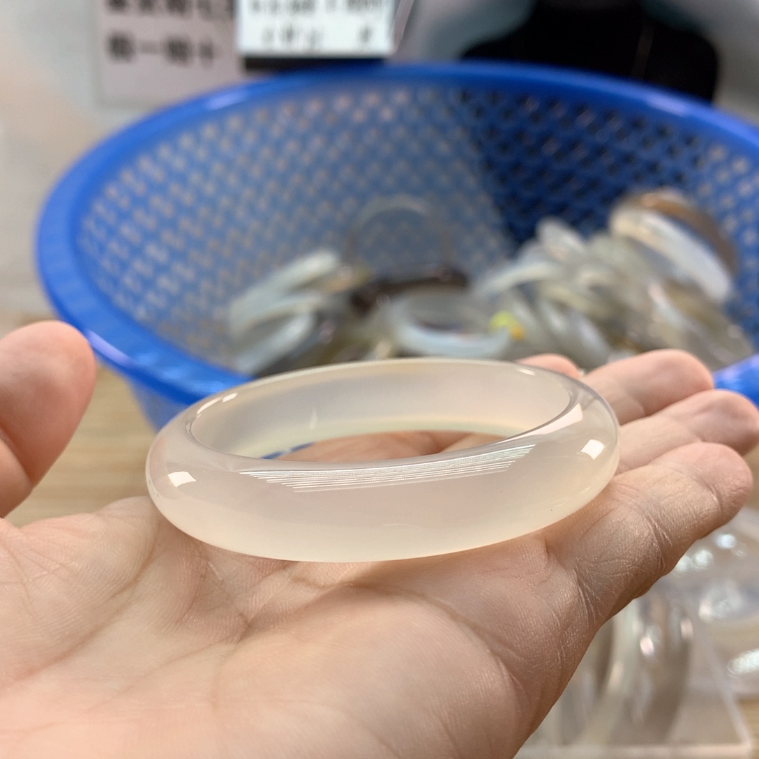 【闪购商品】手镯玛瑙/玉髓未镶嵌