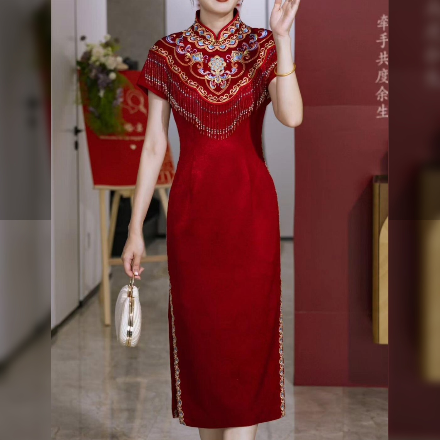 蠡县艺华婚纱跟妆跟拍旗袍订婚礼服敬酒服结婚秀禾喜婆婆喜妈妈