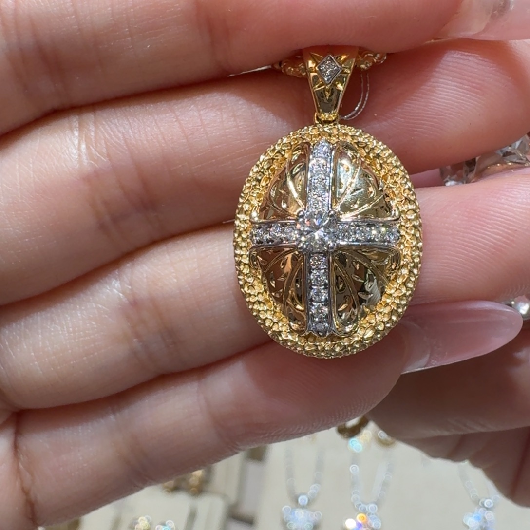 吊坠(不含链)钻石18K金镶嵌