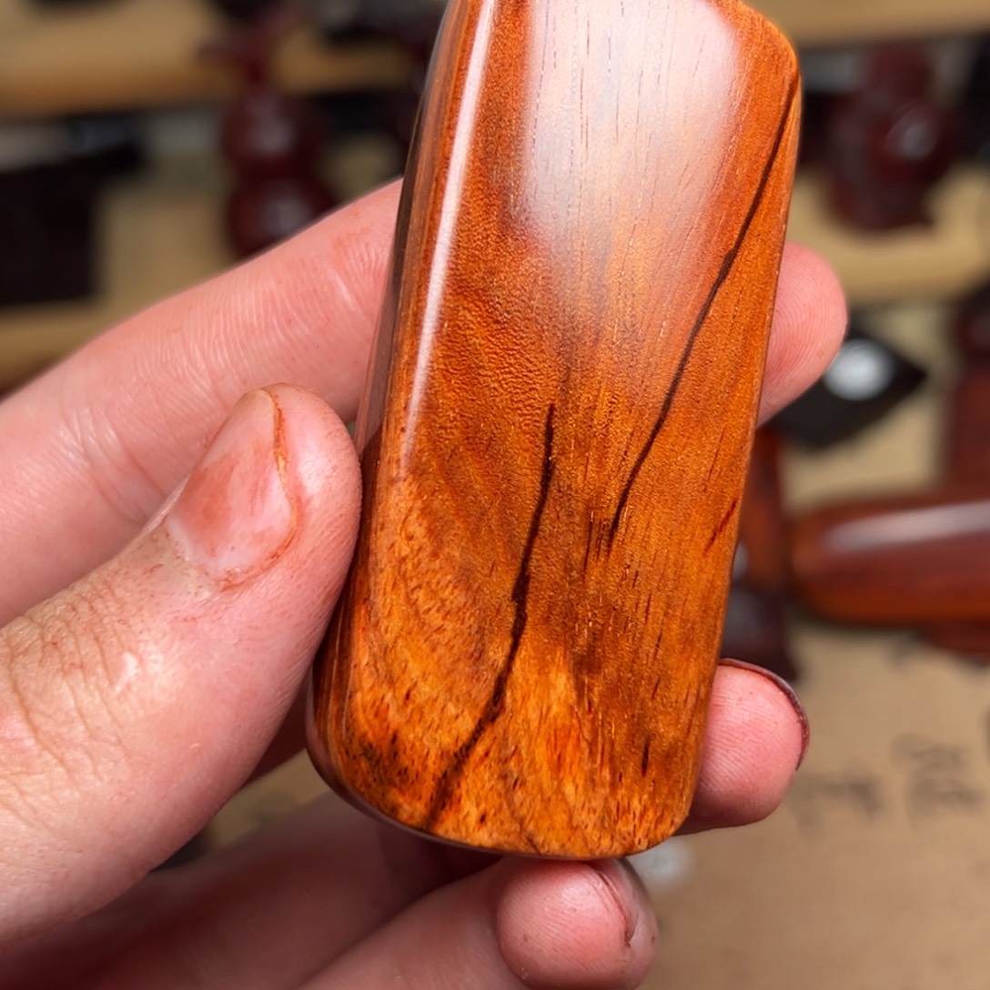 傲***寂小叶紫檀把件印度小叶紫檀