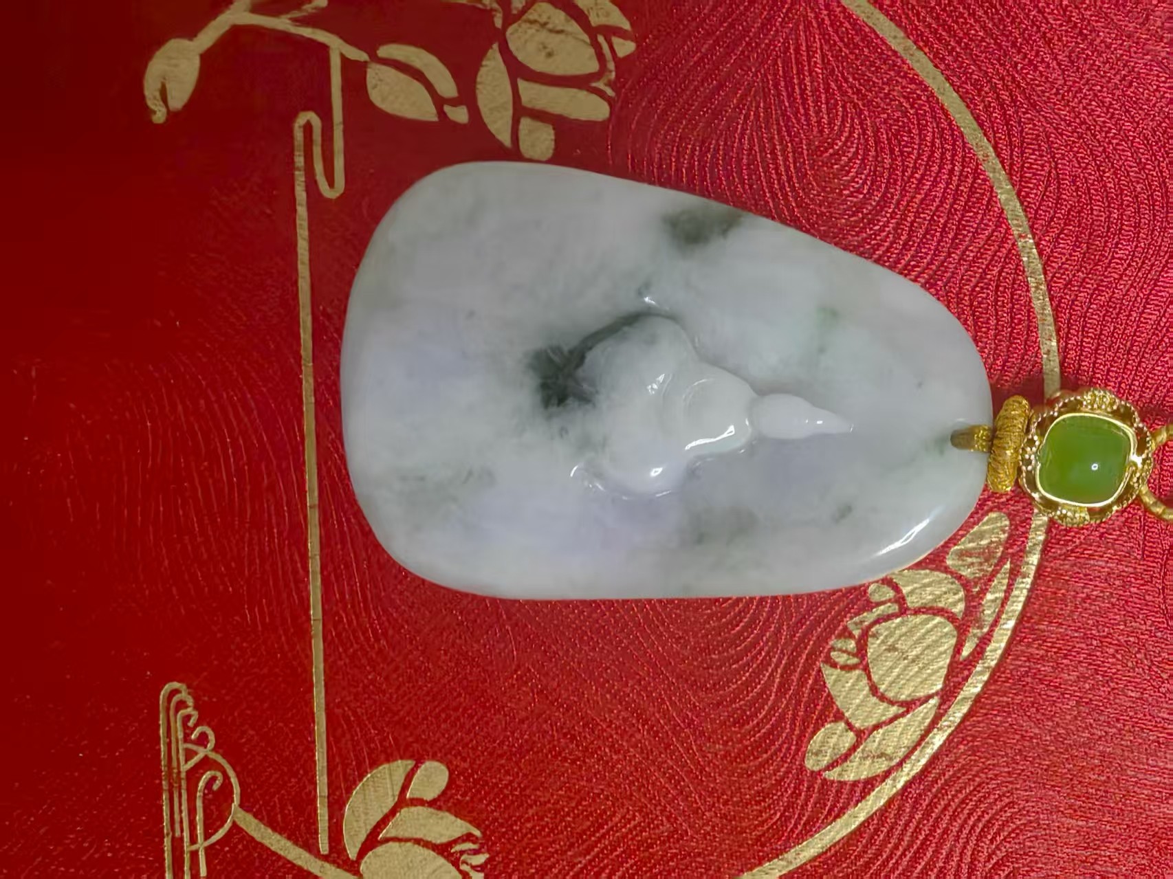 天然缅甸翡翠工艺精细挂饰挂
