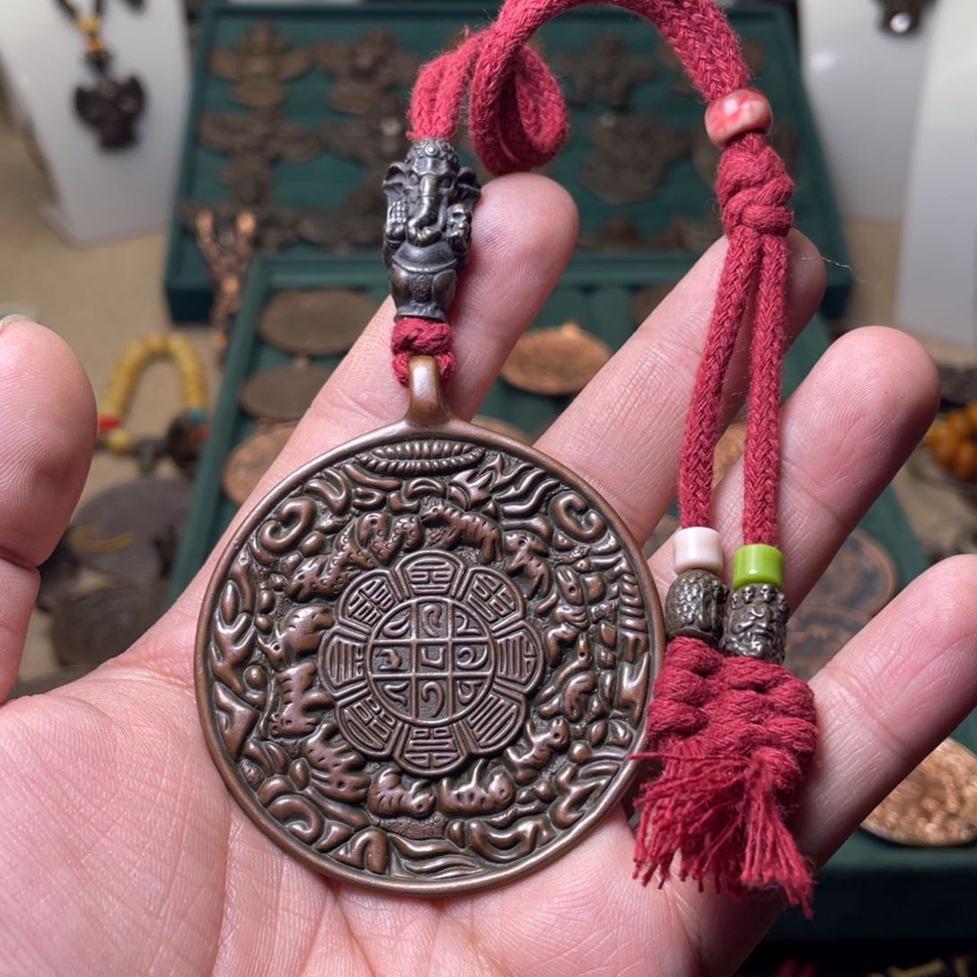 藏传精工莲花九宫