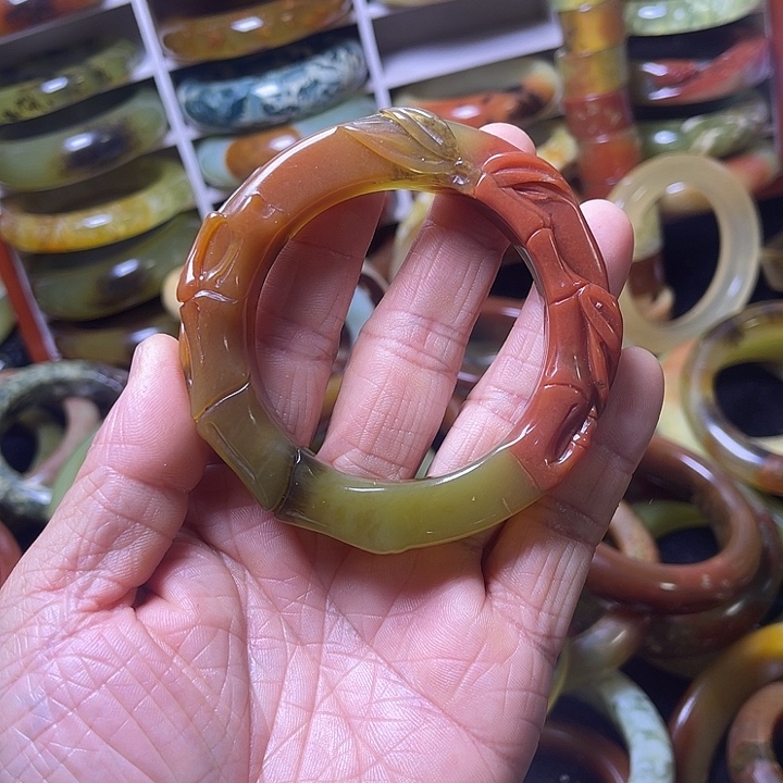 蛇纹石玉合金手镯