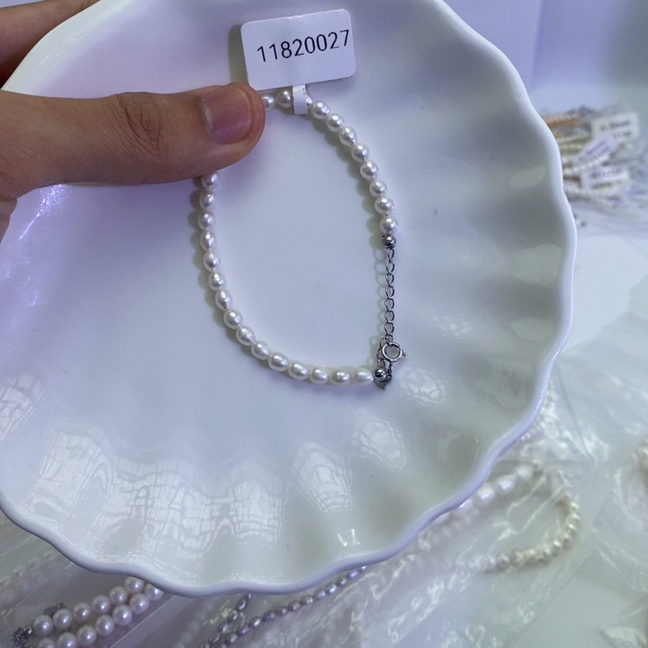 未镶嵌淡水珍珠颈饰