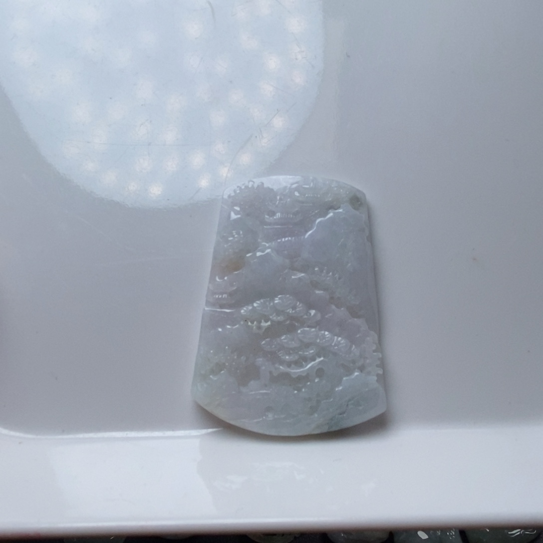 翡翠颈饰未镶嵌天然