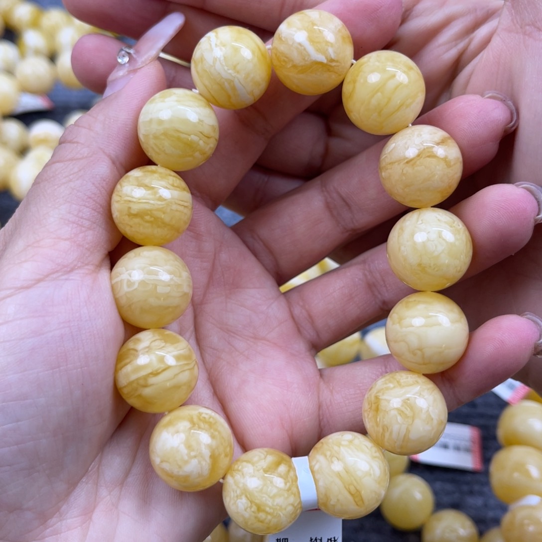 琥珀裸石未镶嵌尺寸16