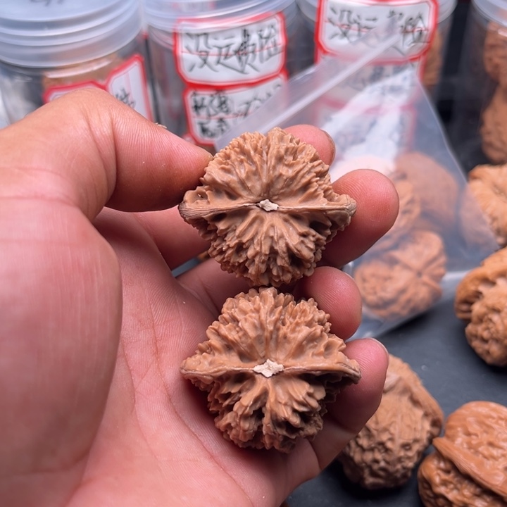 把件文玩核桃满天星42