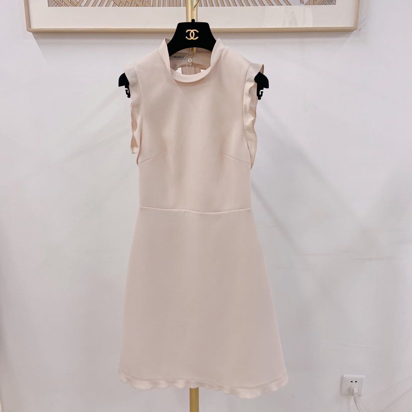 95新 MIU MIU/缪缪 裸色无袖个性设计连衣裙 