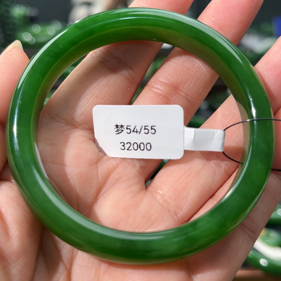 未镶嵌手镯和田玉（碧玉）