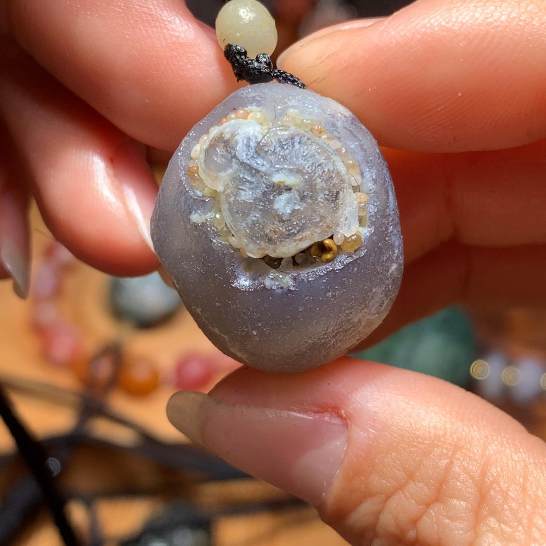 未镶嵌玛瑙/玉髓珠宝半成品