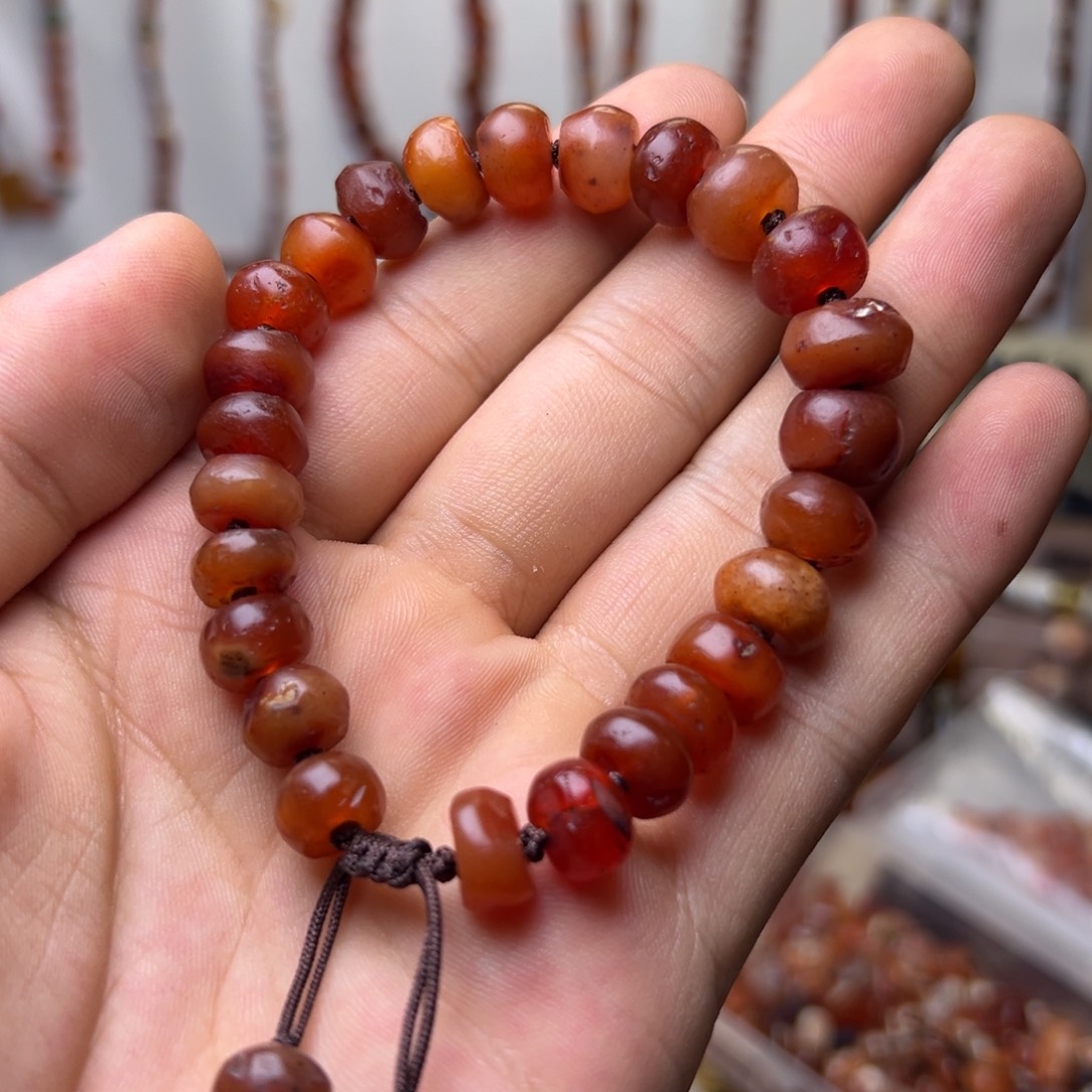 玛瑙/玉髓颈饰未镶嵌