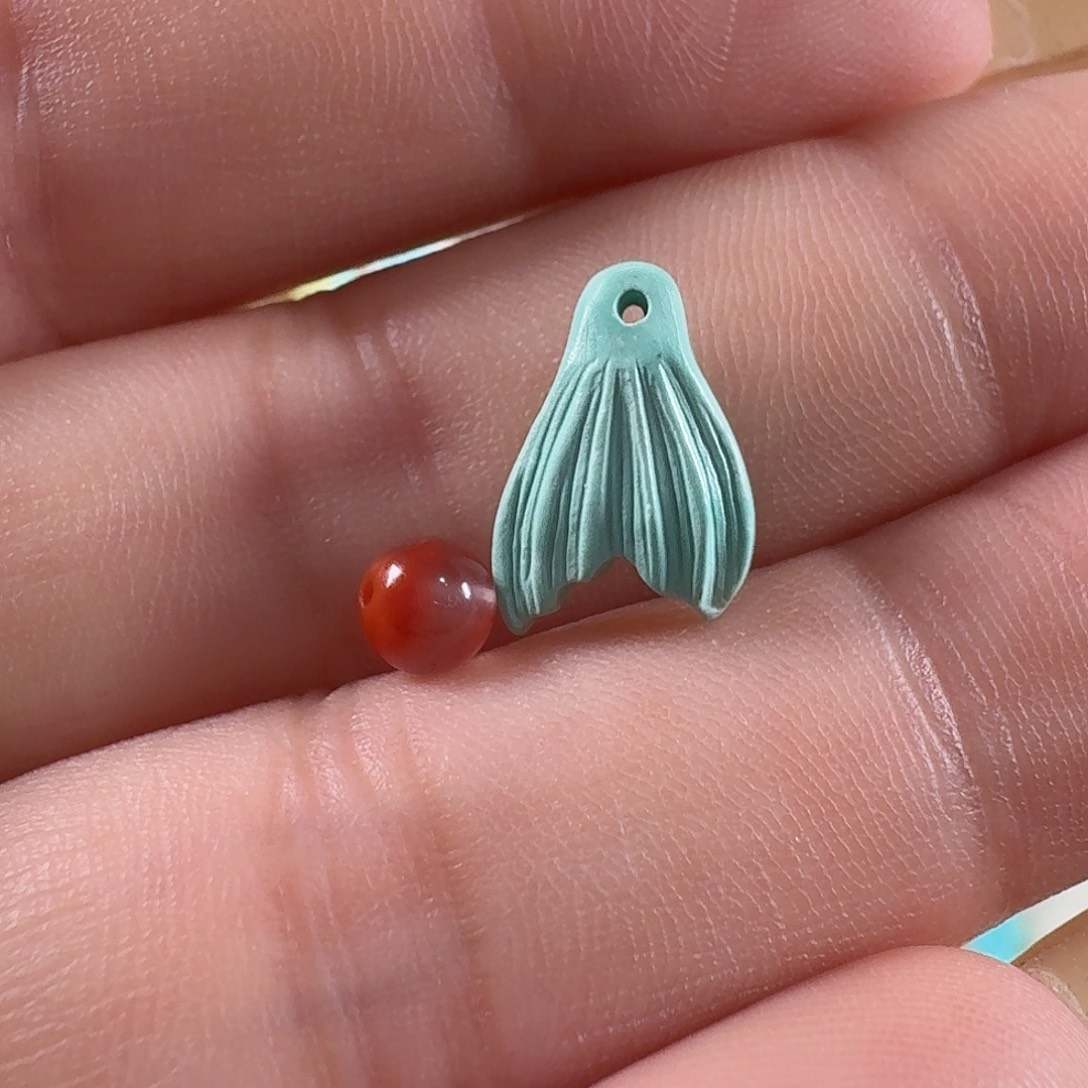 南红玛瑙未镶嵌颈饰