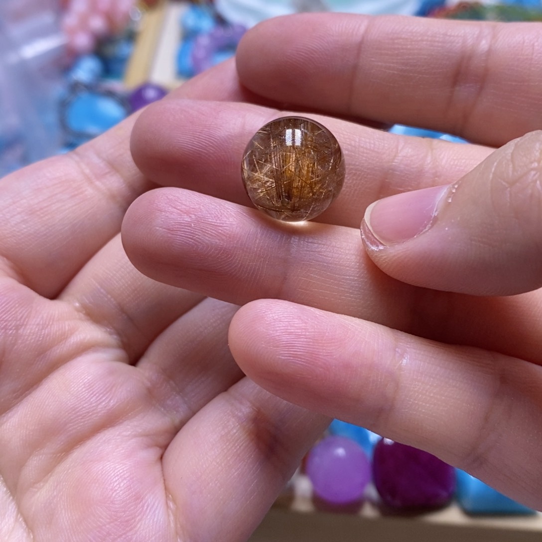 未镶嵌针钠钙石（海纹石）颈饰如**初