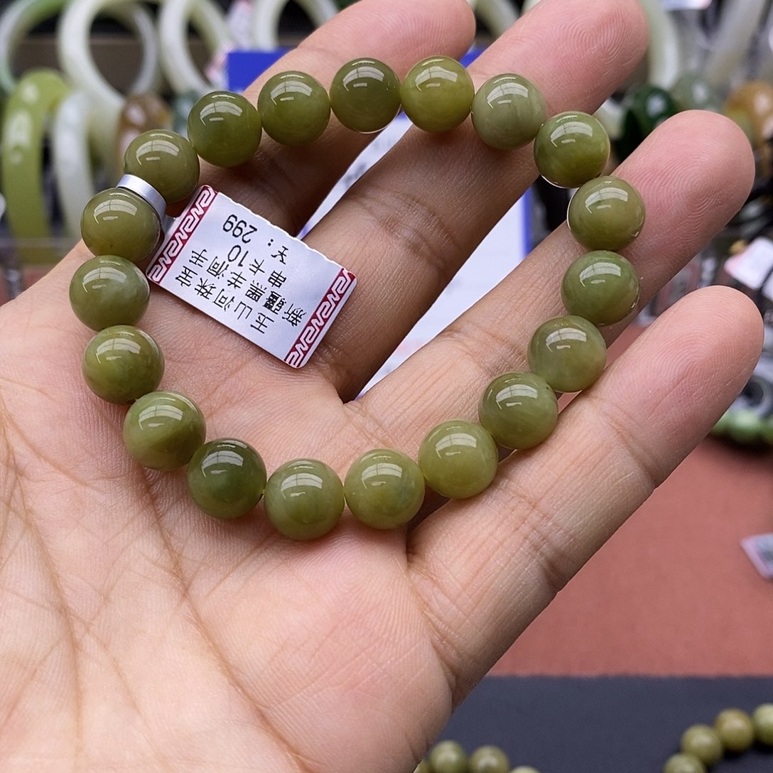 未镶嵌手链和田玉卡10