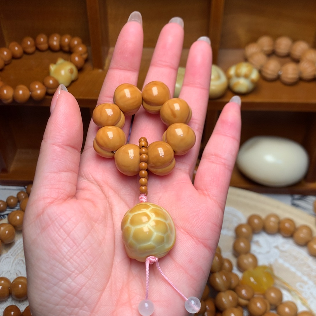 猴头核桃把件15高定屁桃手捻富甲