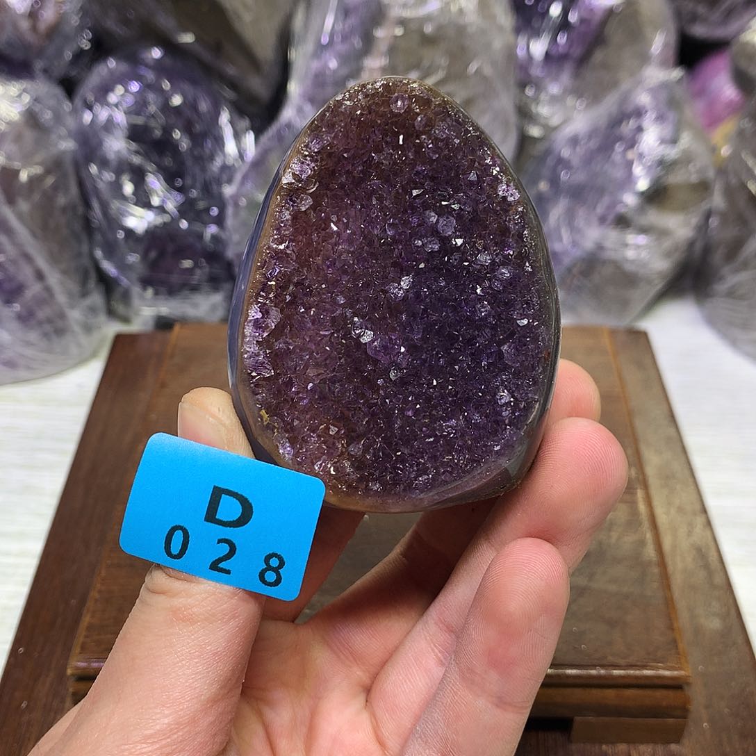 紫晶大型摆件（非配饰）未镶嵌