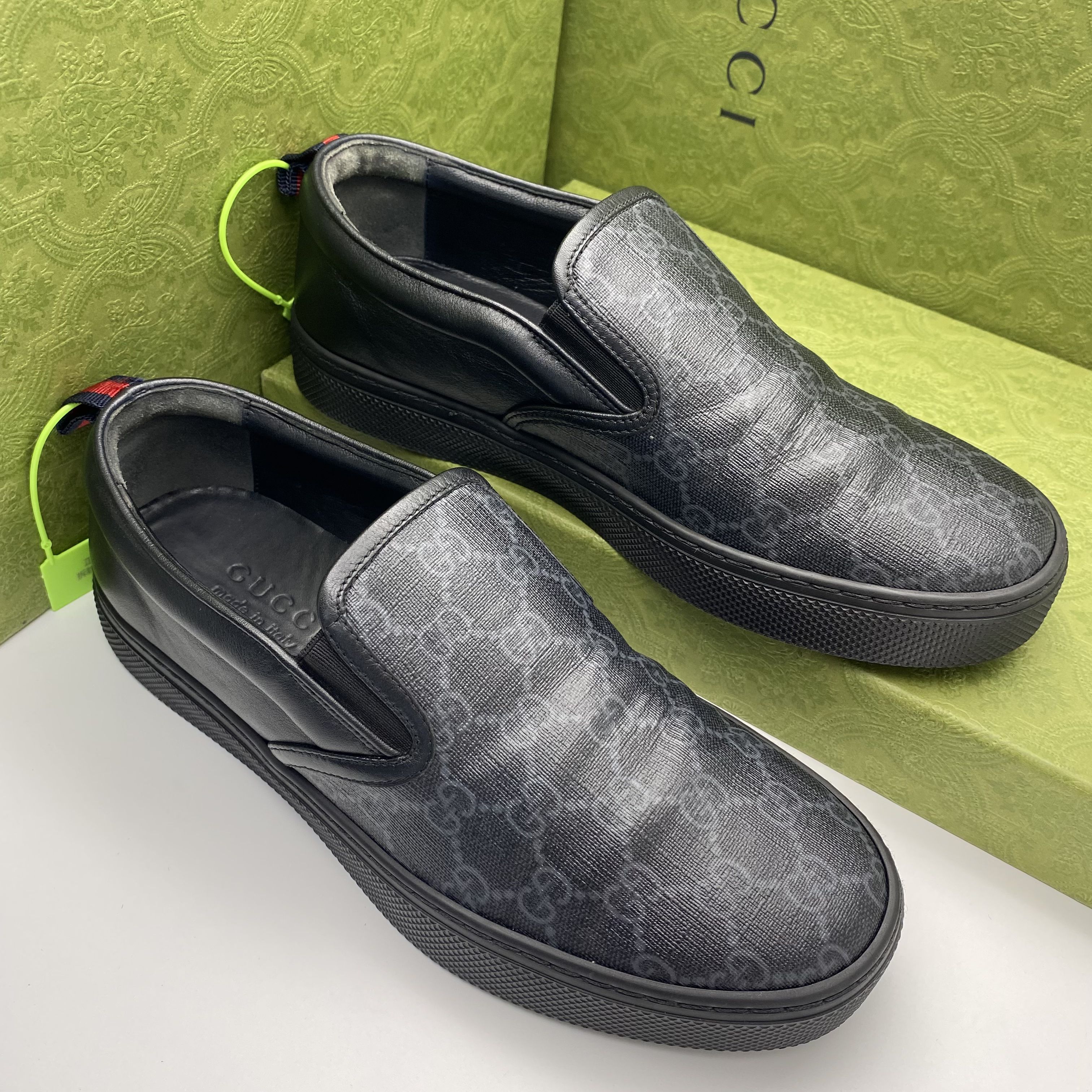 95新 GUCCI/古驰 40.5码/黑色皮面暗纹双G老花一脚蹬鞋