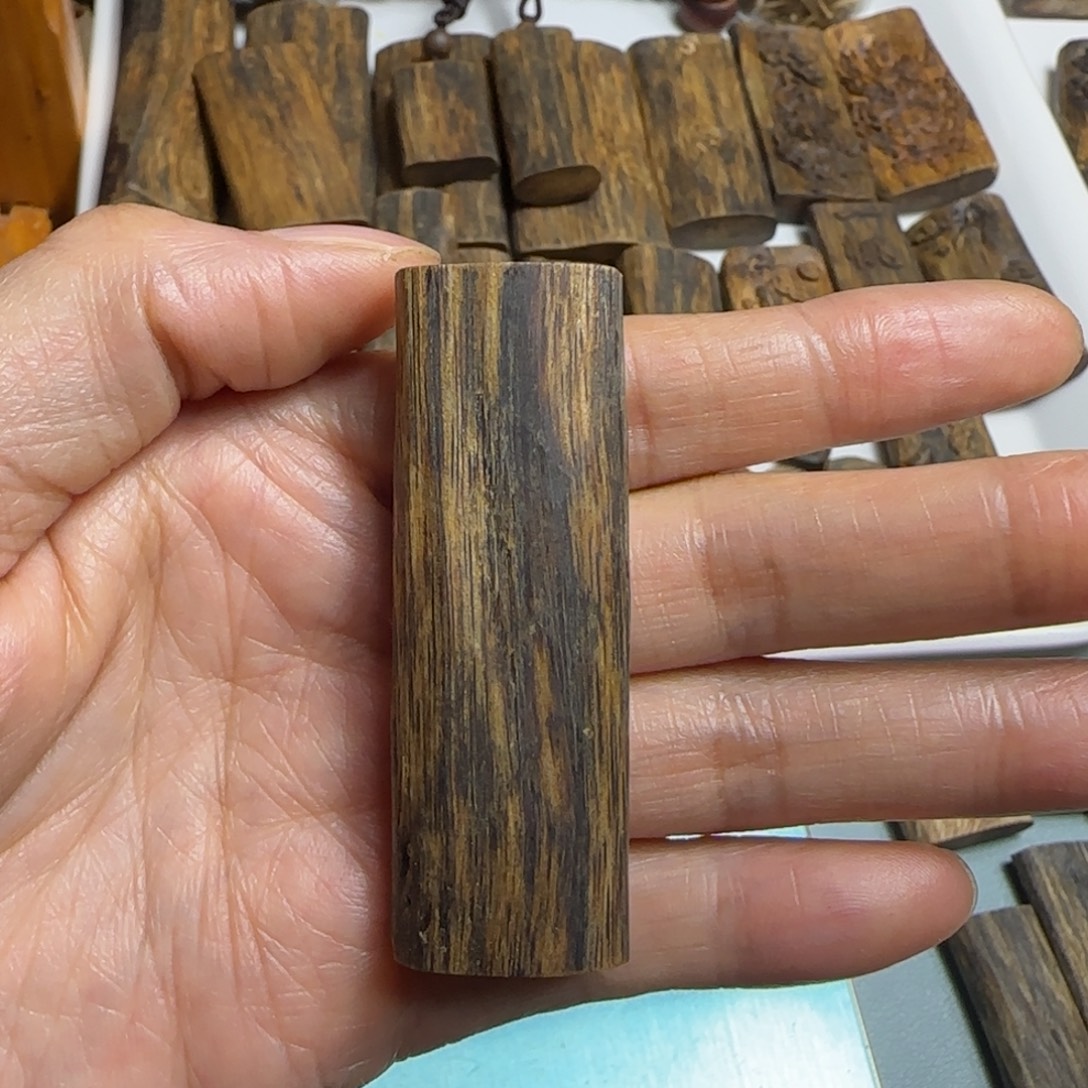 沉香碎屑沉香海南老白棋素牌7.2克