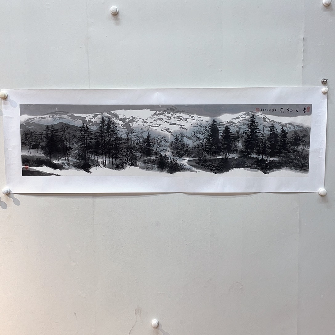 国画把门反锁门在地上放到