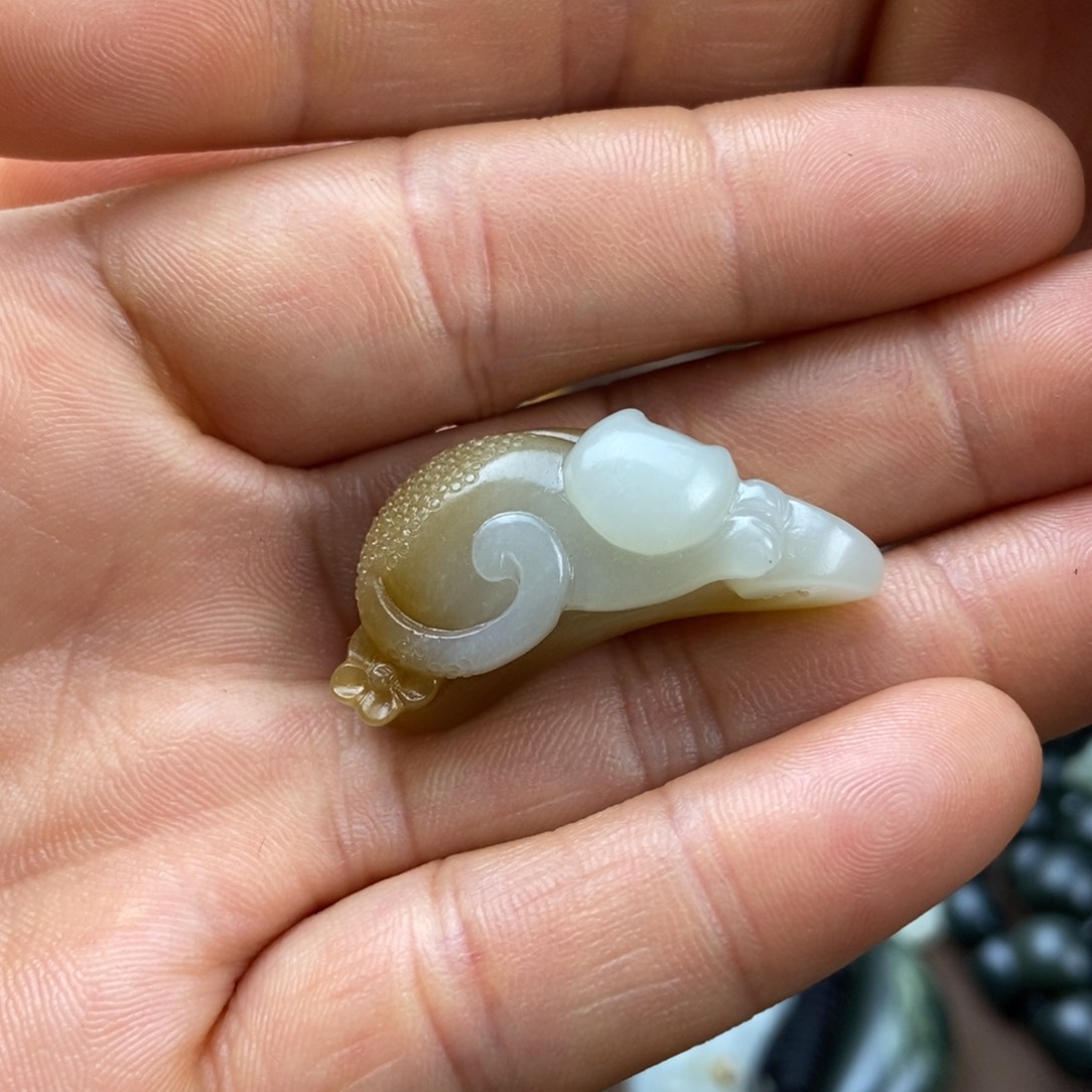 和田玉挂件未镶嵌