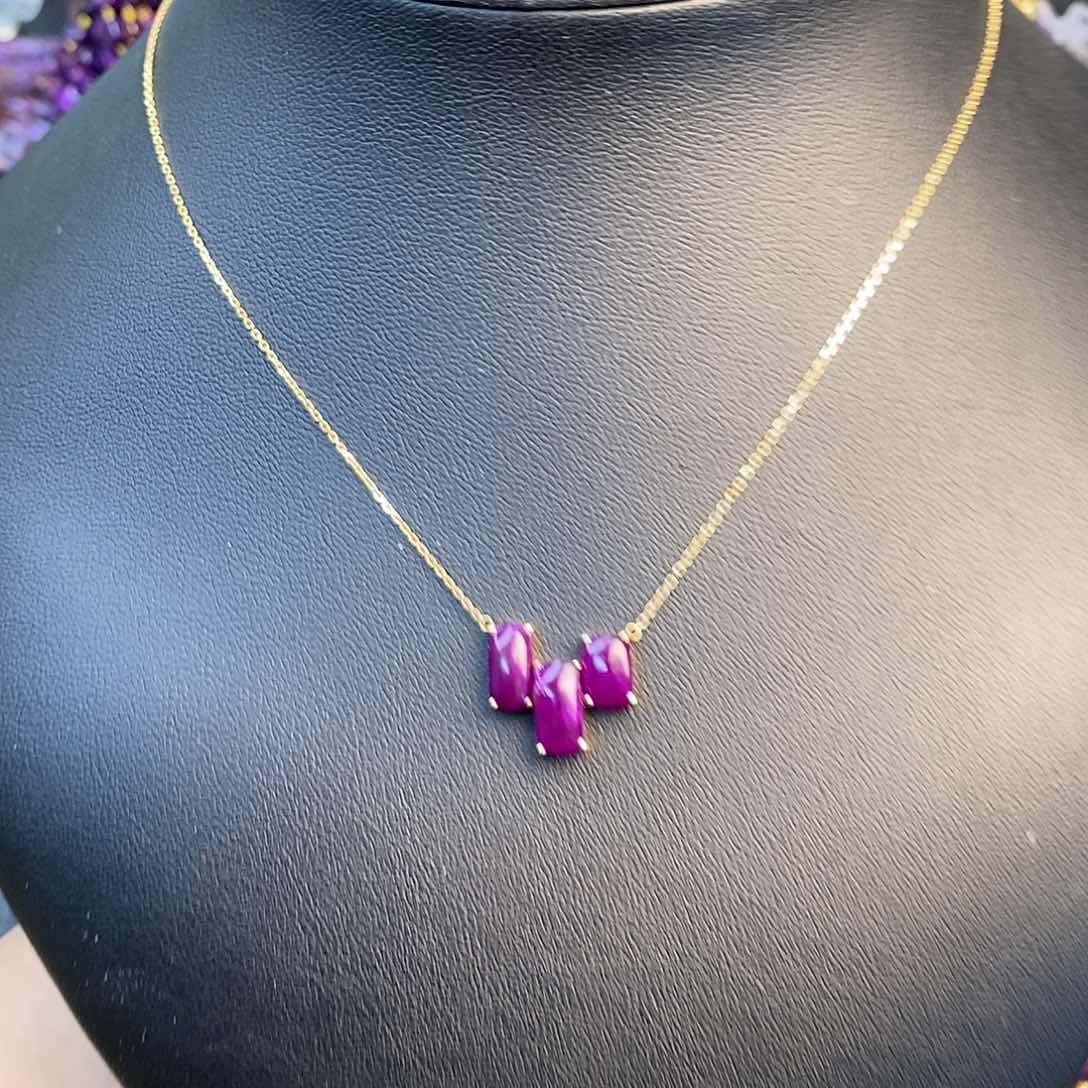 18K金镶嵌苏纪石（舒俱来）项链