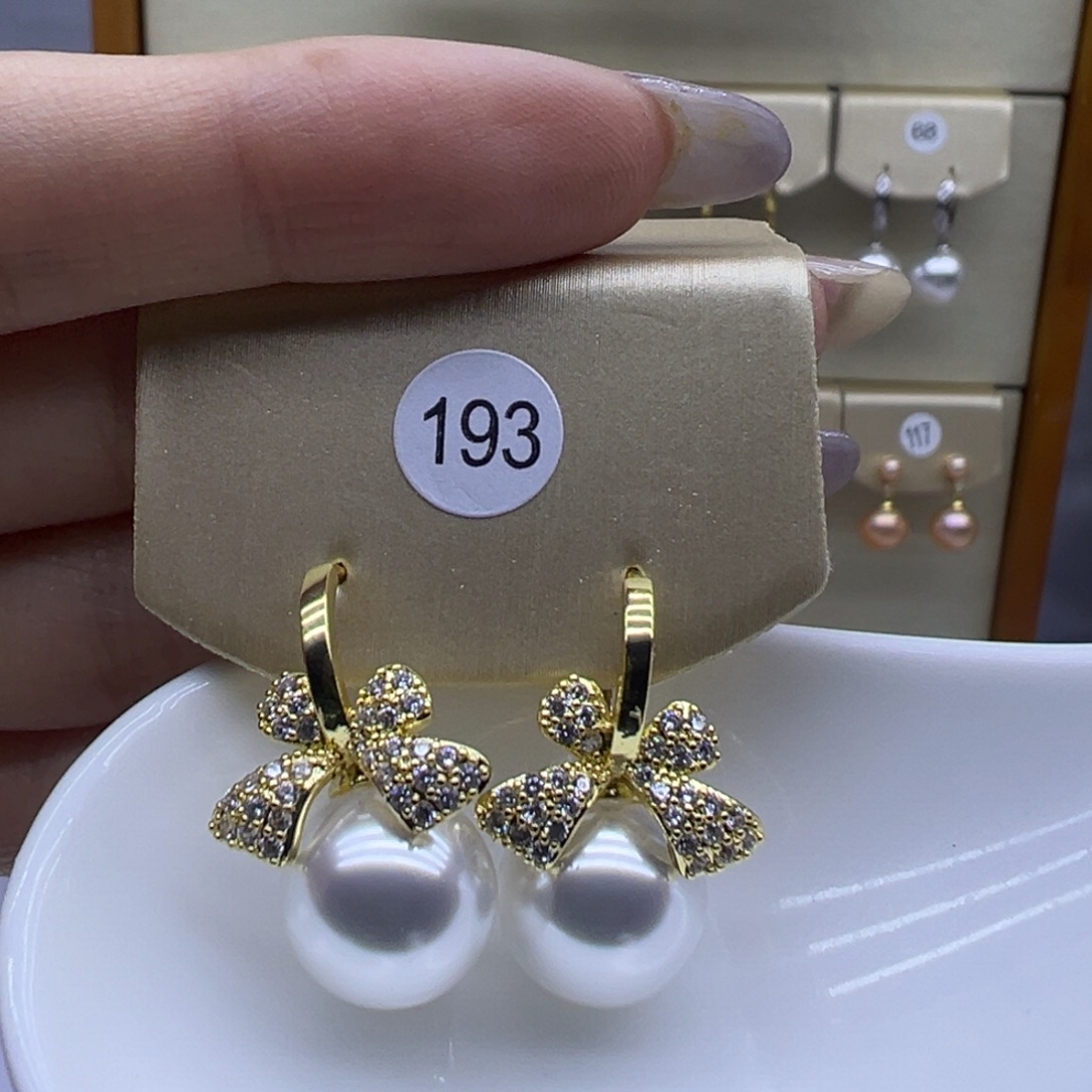 耳饰淡水珍珠未镶嵌