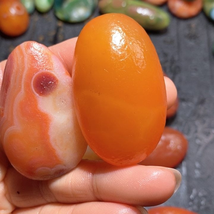 石英质玉颈饰未镶嵌T****e