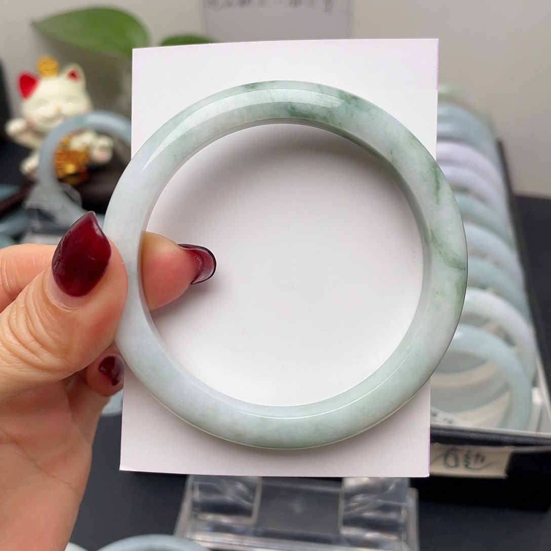 翡翠手镯未镶嵌57.9正圈