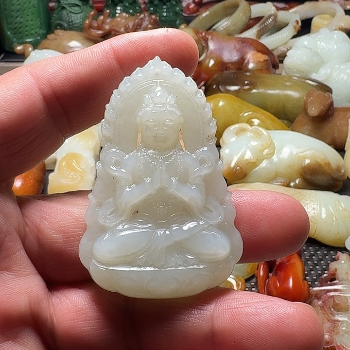 和田玉未镶嵌挂件