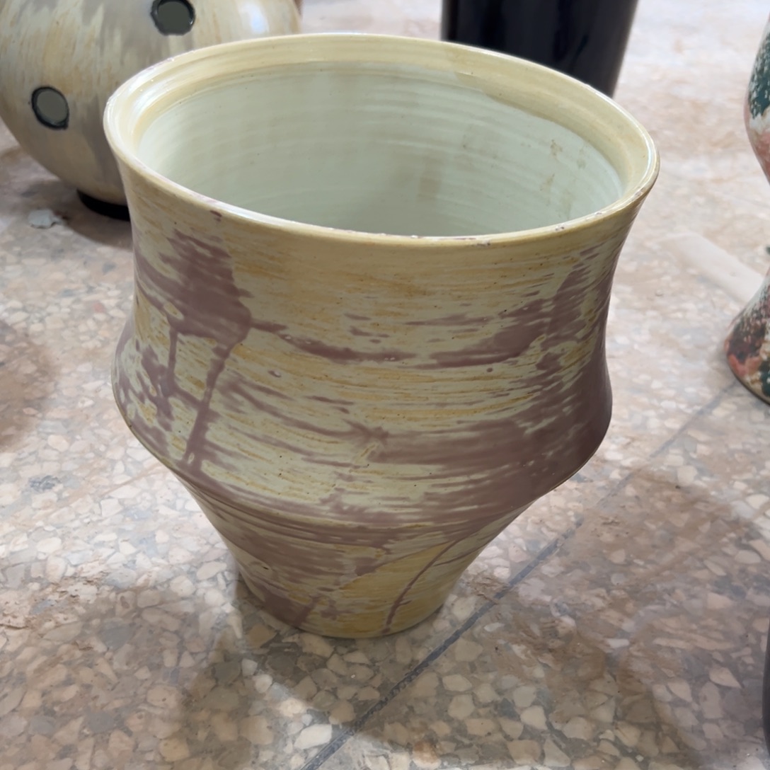 高度27厘米口径22厘米